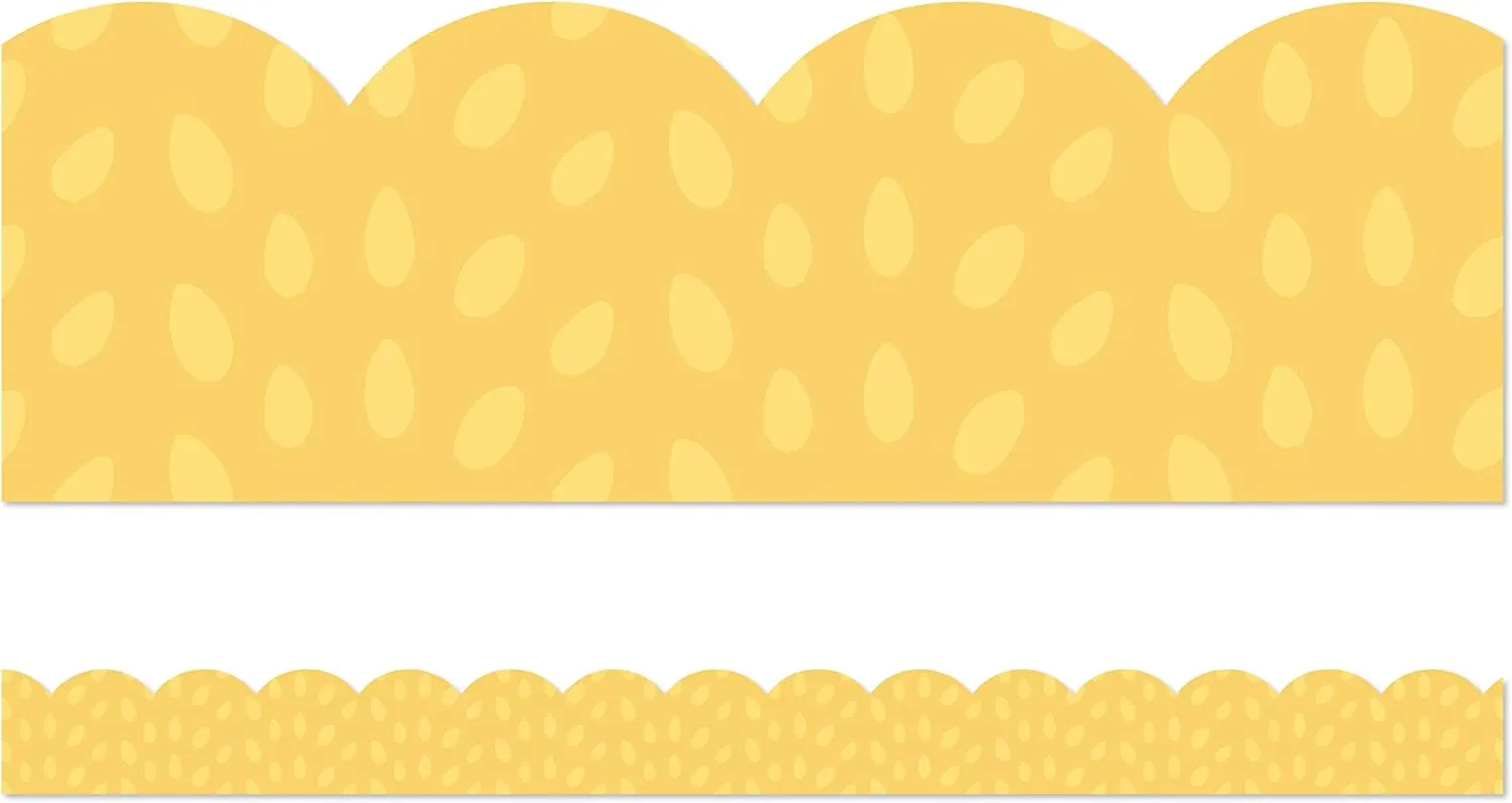 Carson Dellosa Yellow with Painted Dots Scalloped Bulletin Board Borders (CD 108490)