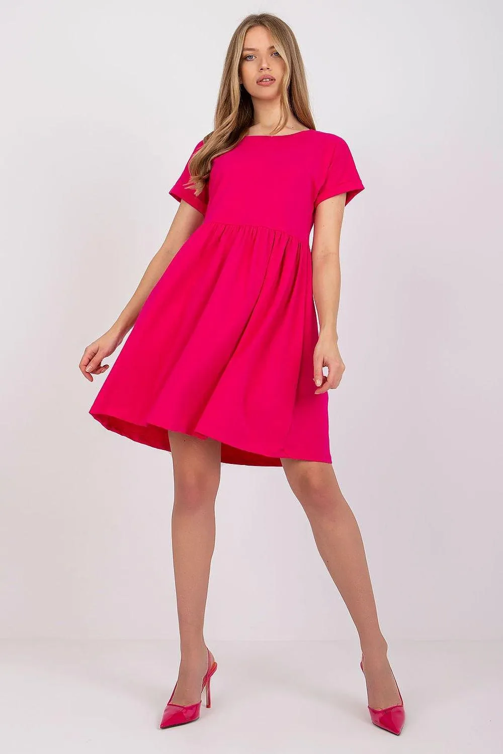 Chic and Comfortable Cotton Midi Dress