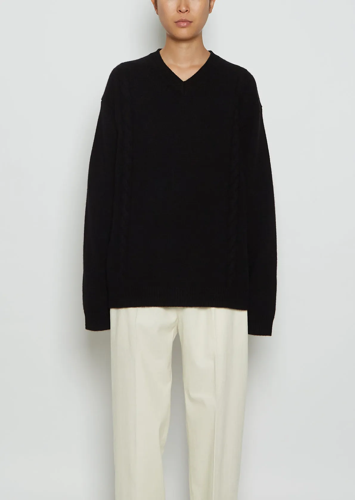 Milo V-Neck Cable Cashmere Sweater