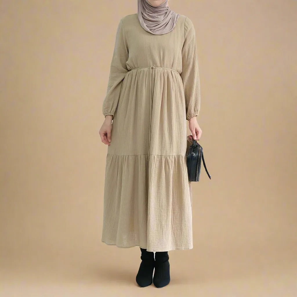 Sophie Comfortable cotton dress with  a belted waist