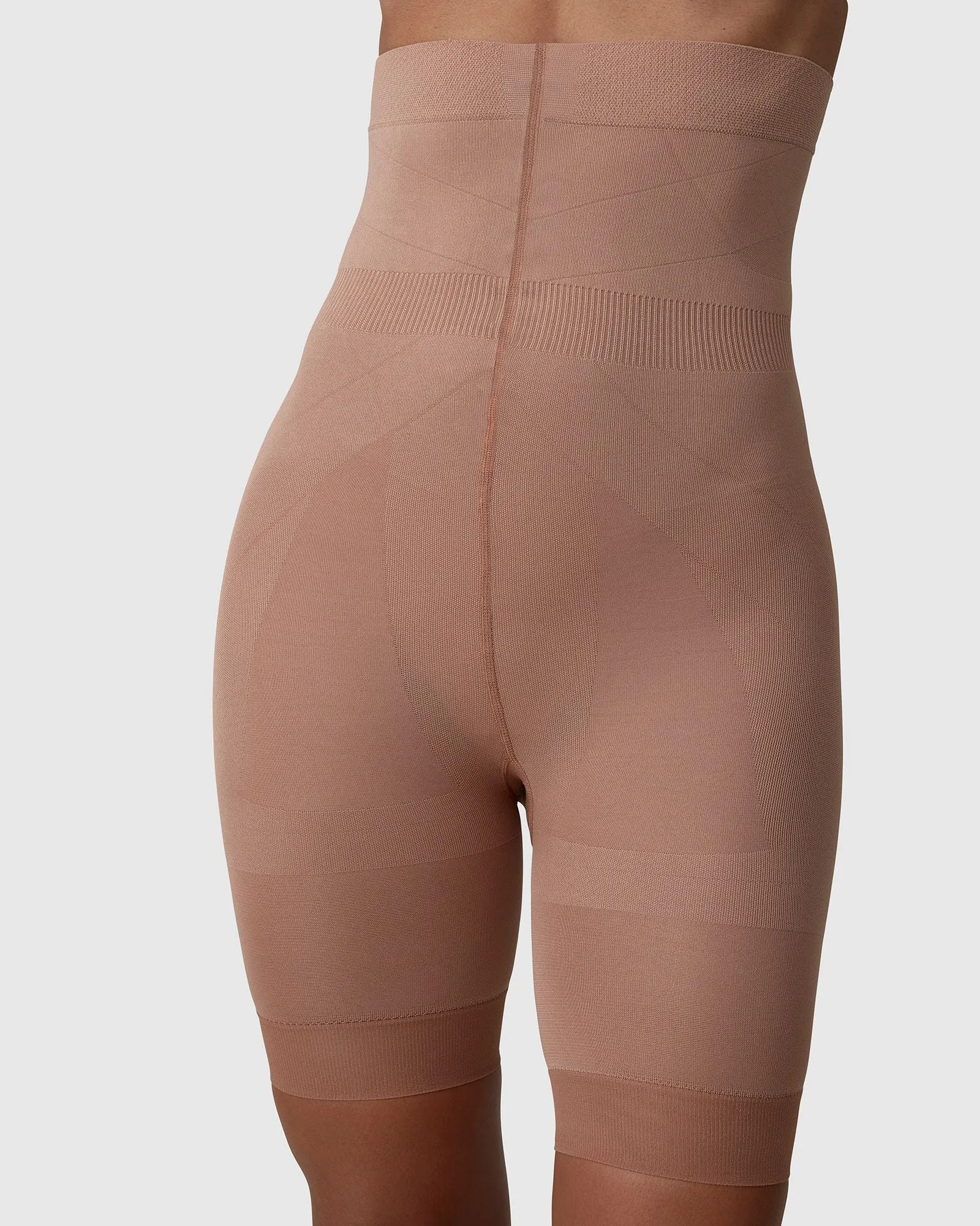 Swedish Stocking Julia Shaping Shorts - Beige Light