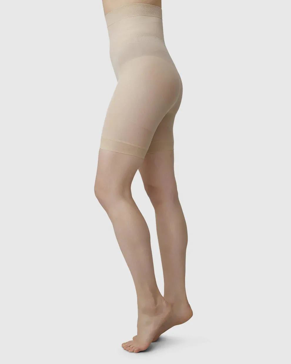 Swedish Stocking Julia Shaping Shorts - Beige Light